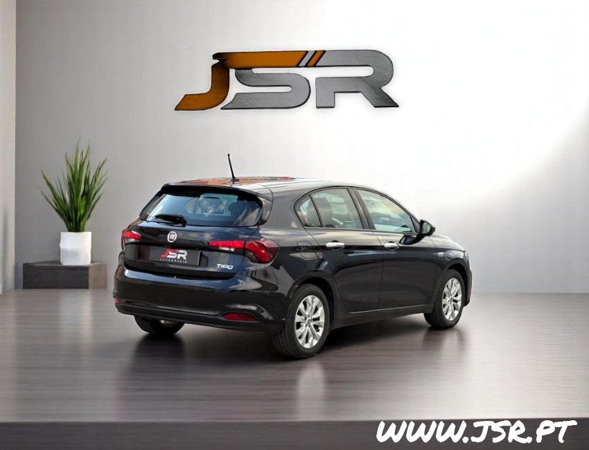 Fiat Tipo 1.3 M-jet Lounge