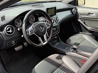 Mercedes-Benz Gla 200 Cdi Amg Auto Teto Panoramico