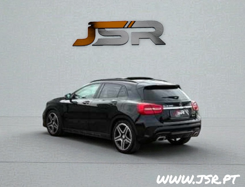 Mercedes-Benz Gla 200 Cdi Amg Auto Teto Panoramico