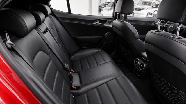 Kia Stinger 2.0 T-gdi Gt Line 255cv