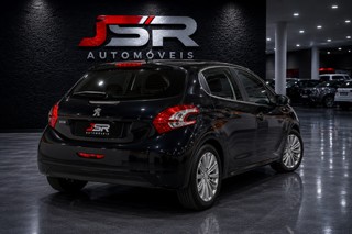 Peugeot 208 1.2 Style