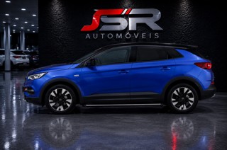 Opel Grandland X 1.2 T Innovation At