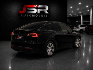 Tesla Model Y Rwd Long Range