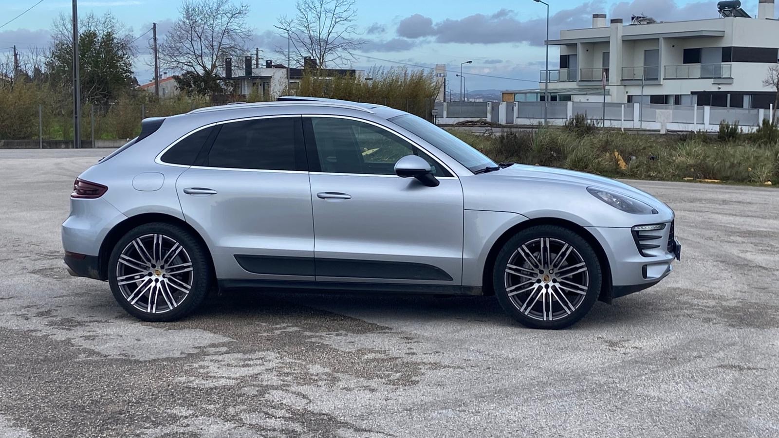 Porsche Macan S 3.0 Diesel Teto Panoramico  (  2º