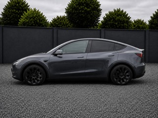 Tesla Model Y Rwd Long Range