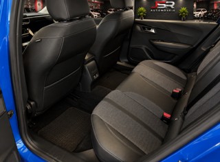 Peugeot 2008 1.2 Puretech Allure Pack